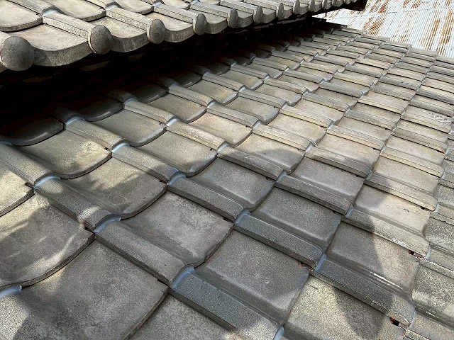 加古川市　ラバーロック施工を行った屋根瓦